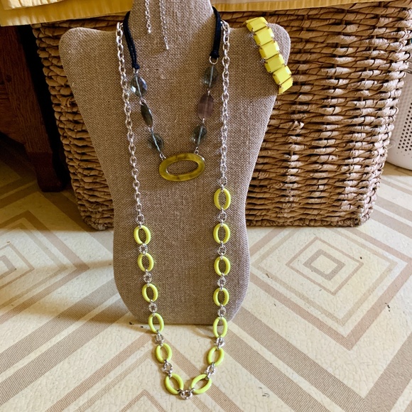Lia Sophia Yellow Jewelry - Bunch of Yellow Jewelry - 2 Necklaces & 1 Bracelet - Picture 1 of 5